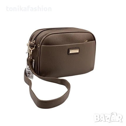 Ежедневна дамска чанта , снимка 7 - Чанти - 52287804