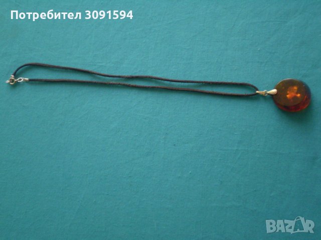 Стара кехлибар висулка медальон сребро 875 кехлибар СССР, снимка 2 - Антикварни и старинни предмети - 37538039