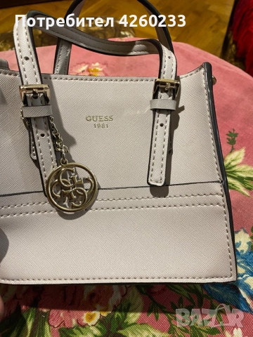 Чанта Guess, снимка 2 - Чанти - 51568719