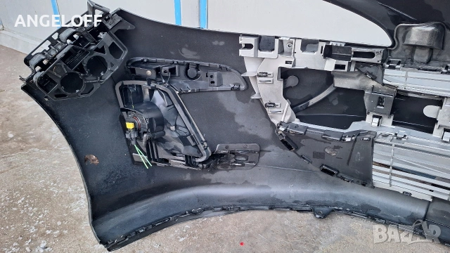 Предна броня Peugeot 308 , снимка 11 - Части - 53217507
