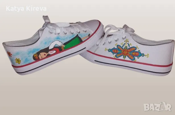 Рисувани кецове