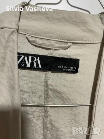 Тренчкот Zara, снимка 4 - Шлифери - 44938846