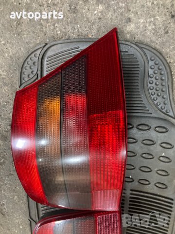 Vw golf 4 хечбег десен Стоп, снимка 2 - Части - 42637713