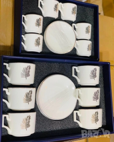 Луксозен порцеланов олекотен сервиз за кафе или чай в два размера, снимка 2 - Сервизи - 51874378