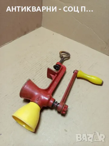 Стара Румънска Мелачка За Подправки., снимка 3 - Антикварни и старинни предмети - 49817223