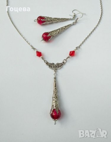 Разкошен Викториански комплект колие и обеци с рубинено червени кракъл мъниста и изящни орнаменти, снимка 10 - Бижутерийни комплекти - 29920816