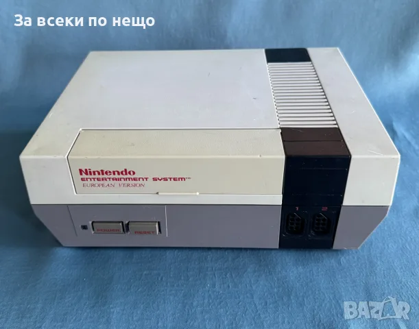 Отлично работеща конзола Nintendo NES 1985г.