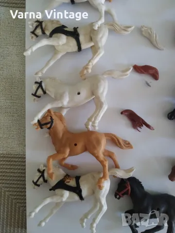 Войници коне от TIMPO и др. 15 броя, снимка 3 - Колекции - 48279834