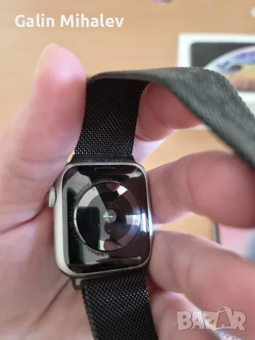 Apple watch series 4 - 40mm, снимка 2 - Смарт часовници - 56047927