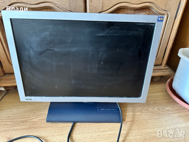 Монитор Benq, снимка 5 - Монитори - 44805558