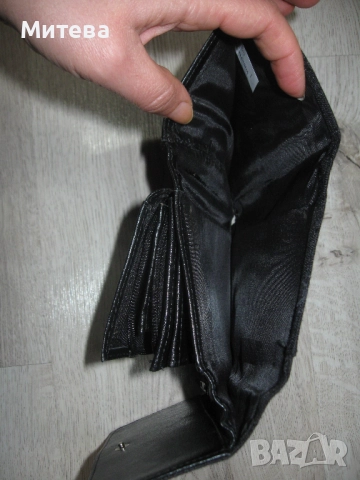 Gucci дамски портфейл, снимка 7 - Портфейли, портмонета - 52803783