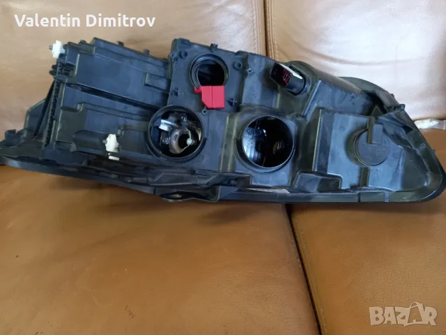 десен фар ауди а 6, снимка 3 - Части - 48115324