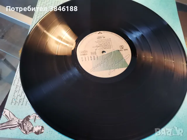 Eagles HOTEL CALIFORNIA - LP   1976, снимка 8 - Грамофонни плочи - 47282326