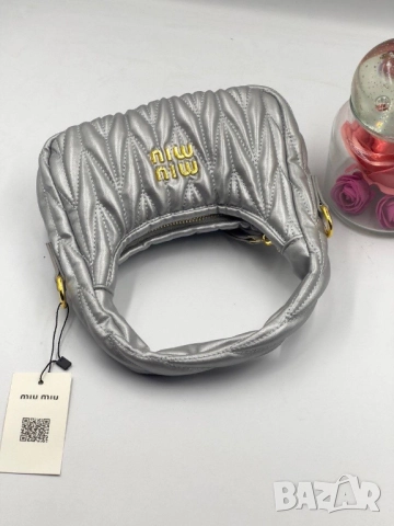 чанти Miu Miu , снимка 7 - Чанти - 51431074