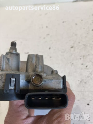 Мотор за предни чистачки за KIA Ceed 1.6 CRDi (2008), снимка 3 - Части - 53246169