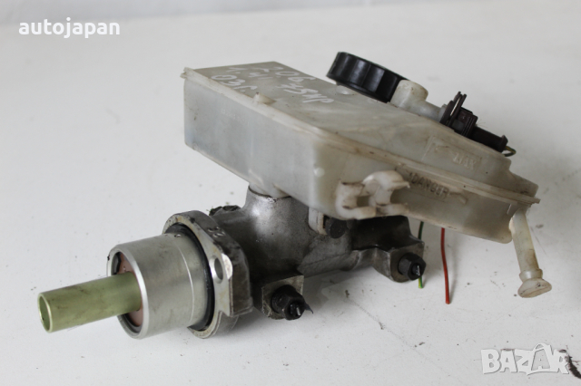 Спирачна помпа с казанче Пежо 206 1.4 75кс 2врати 03г Peugeot 206 1.4 75hp 2003, снимка 3 - Части - 44779871