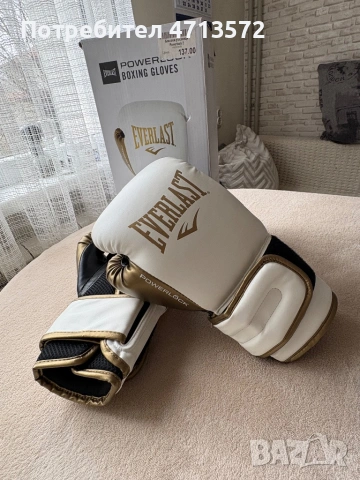 Боксови ръкавици Everlast