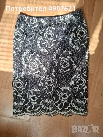 Дамска пола Escada