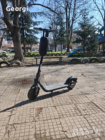 Електрическа тротинетка Segway-Ninebot F40 - В Отлично състояние