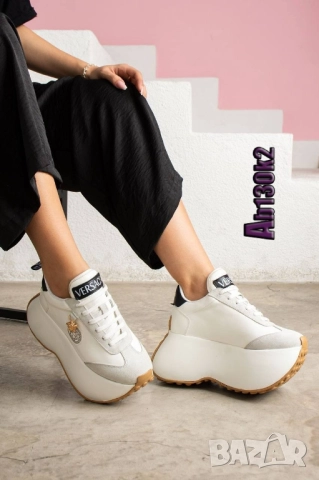 дамски маратонки versace от естествена кожа , снимка 3 - Маратонки - 51459330