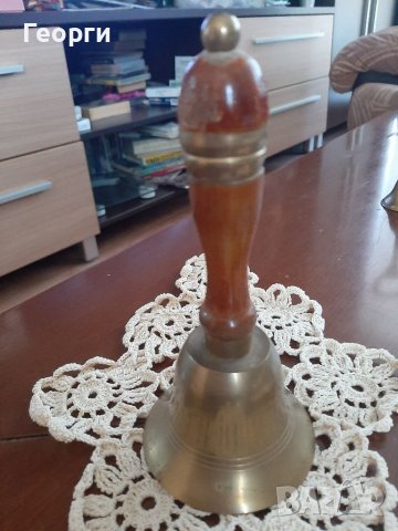 Бронзова камбанка, снимка 1