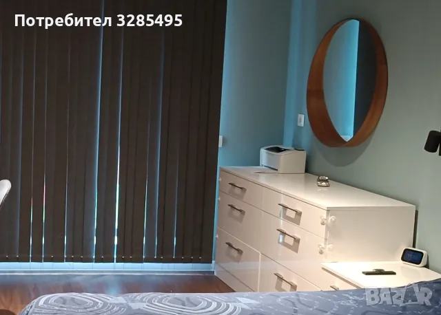 Скрин от МДФ, бял лак, като нов, снимка 2 - Скринове - 56061178