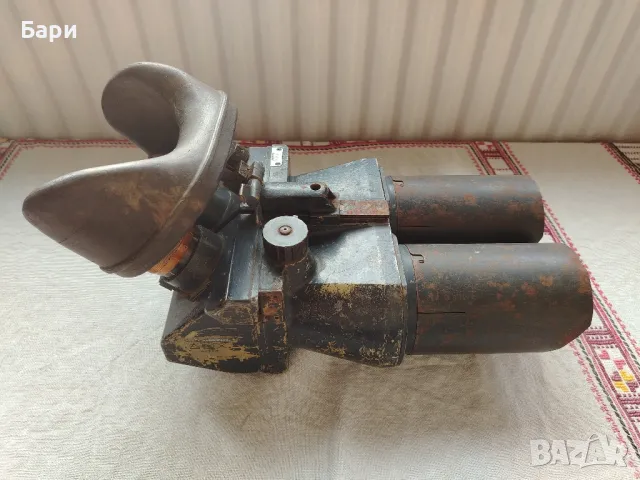 Стар голям немски военен бинокъл D.F.10x80 d.k.L. WWII