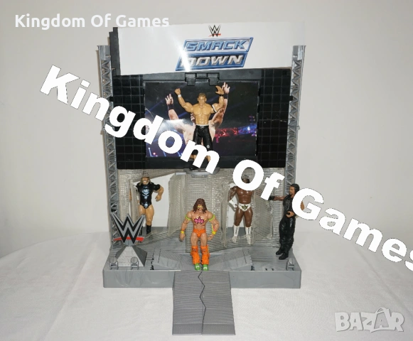Рядка Кеч Сцена WWE ELECTRONIC ULTIMATE ENTRANCE STAGE PLAYSET MATTEL RAW AND SMACKDOWN