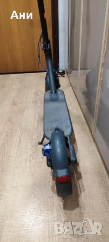 Продавам Електрическа Тротинетка Xiaomi Mi Electric Scooter 3 графитено сива, снимка 2 - Скейтборд, ховърборд, уейвборд - 54206430