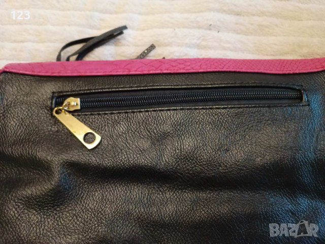 Дамска чанта/ клъч, снимка 3 - Чанти - 39813117