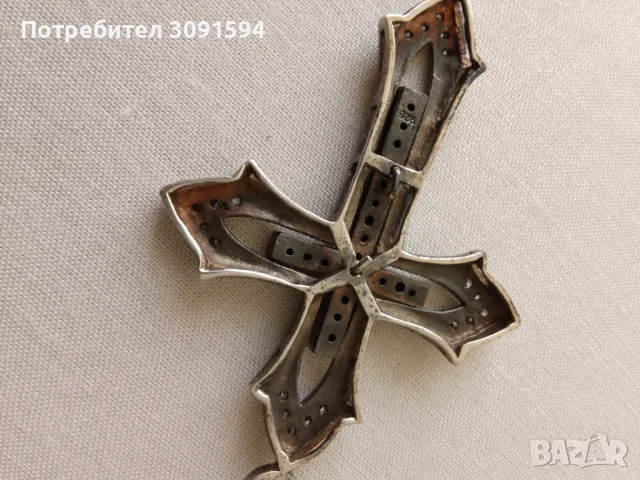 Много красив голям сребърен кръст със циркони проба925, снимка 9 - Антикварни и старинни предмети - 47621877