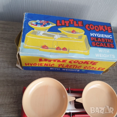 Стара унгарска детска кантар играчка, снимка 2 - Колекции - 52056153