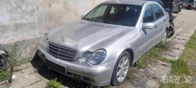 mercedes c220 na casti, снимка 2 - Части - 50096903