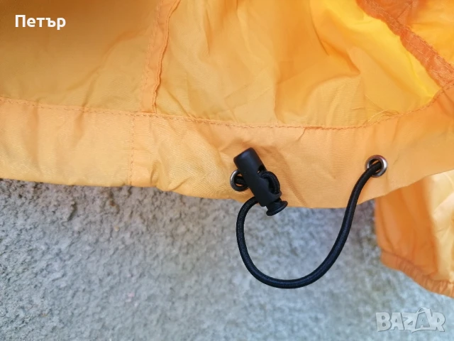 Продавам три чисто нови тънки леки ветровки /якета The North Face, снимка 5 - Якета - 50795353