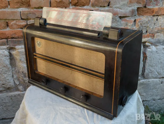Philips 845U Лампов радиоприемник