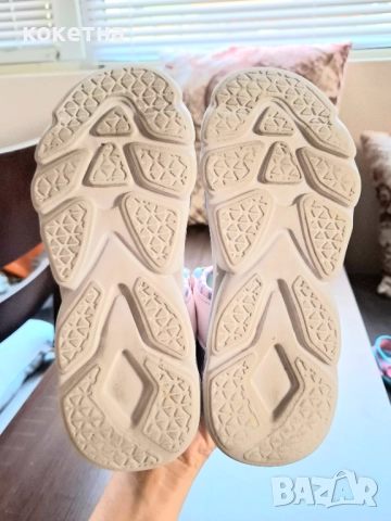 Светещи сандали + подарък nike, снимка 11 - Детски сандали и чехли - 51765705