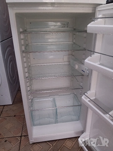 Хладилник охладител Liebherr 120 см. висок с две години гаранция!, снимка 2 - Хладилници - 53881559