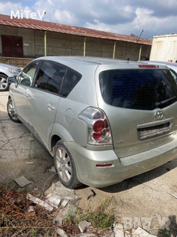 Toyota Corolla Verso 2.2, d-4d, 136кс, снимка 7 - Автомобили и джипове - 42440156