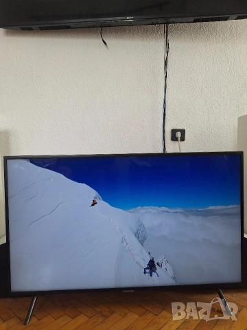 Смарт телевизор Samsung UE43NU7199U, снимка 2 - Телевизори - 53923896