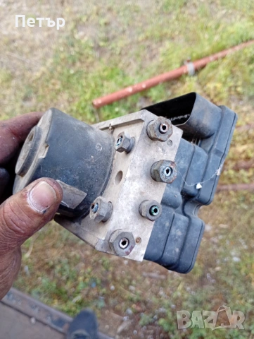 АБС Мазда 2 Форд фиеста 5 4S61-2M110-CC, снимка 3 - Части - 54359697