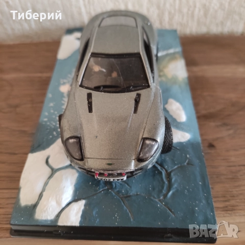 Метална количка Aston Martin колекционерска, снимка 2 - Колекции - 52230913