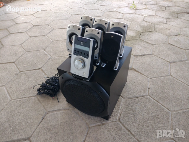 озвучителна система Logitech Z5500 , снимка 2 - Аудиосистеми - 47084389