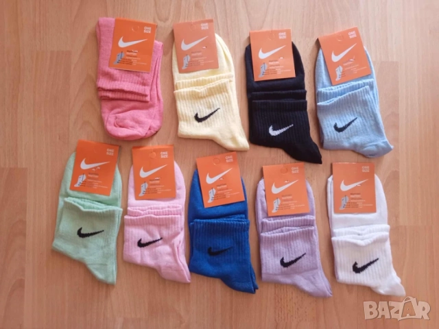 Памучни чорапи Nike къс конч универсален размер