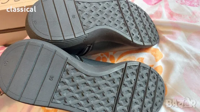 Нови зимни боти MUROEXE испански, снимка 5 - Дамски боти - 49942266