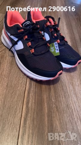 Дамски маратонки, снимка 2 - Маратонки - 36671388