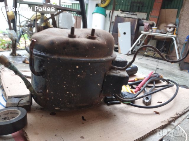 компресори за хладилник/фризер БОШ/, снимка 2 - Фризери - 30797387