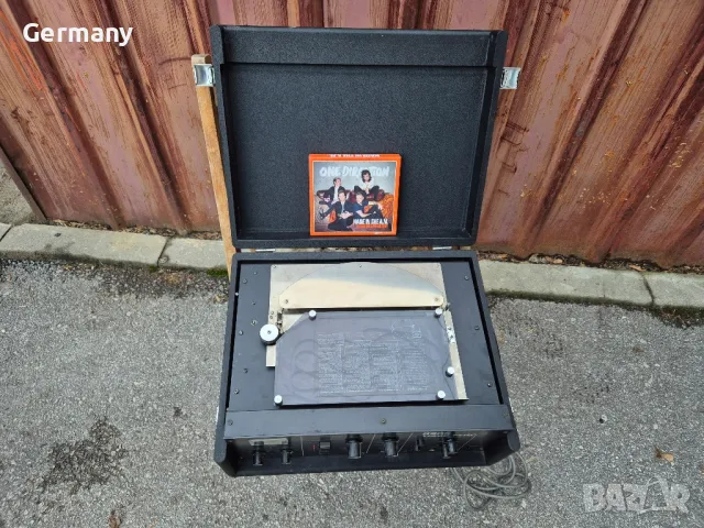 лентов магнетофон ревербератор Korg Stage Echo SE-300, снимка 6 - Декове - 48227011