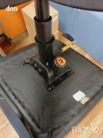 Офис Стол Chefsessel , снимка 5 - Столове - 51847979