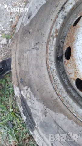 Единична бусова джанта  15” 5x118, 7J, ЕТ68 с перфектна гума 225/70 R15 за Бус Пежо Ситроен Фиат, снимка 4 - Гуми и джанти - 47740474