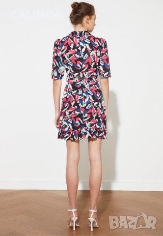 Рокля Trendyol пролет, снимка 3 - Рокли - 36660220